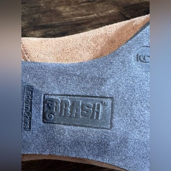 Brash Women's Tan Suede Ankle Booties size 9 - Picture 4 of 9